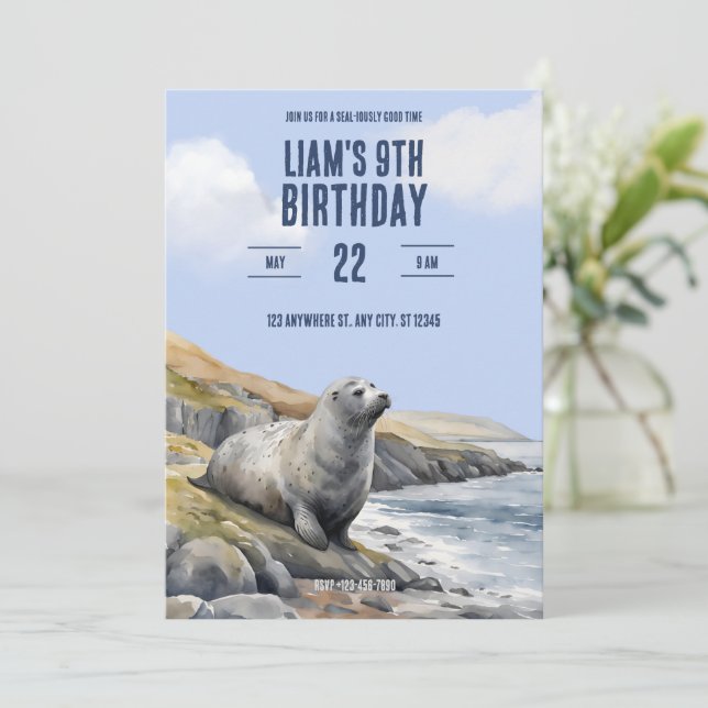 Convite Gray Seal Birthday Invitation (Em pé/Frente)