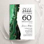 Convite Green Agate White Surpresa Dourada 60º aniversário<br><div class="desc">Verde, branco e ouro agitam a surpresa do 60º convite de aniversário. Elegante design moderno com a emerald green watercolor agate marble geode background, faux glitter gold e typografia script font. Trendy convida o cartão perfeito para uma comemoração de dia das mulheres na moda. Impressos convites Zazzle ou modelo de...</div>