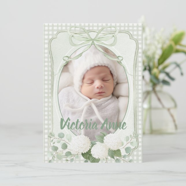 Convite Green Gingham Floral Vintage Birth Announcement (Em pé/Frente)