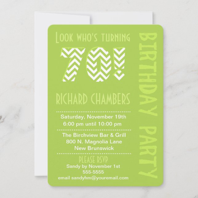 Convite Green Look Who's Turning 70 Birthday Invitation (Frente)