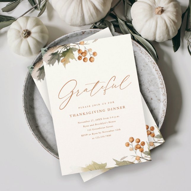 Convite Greenerence deixa Janto de Ação de Graças Russo Fo (An elegant rustic thanksgiving dinner invitation with watercolor foliage and leaves.)