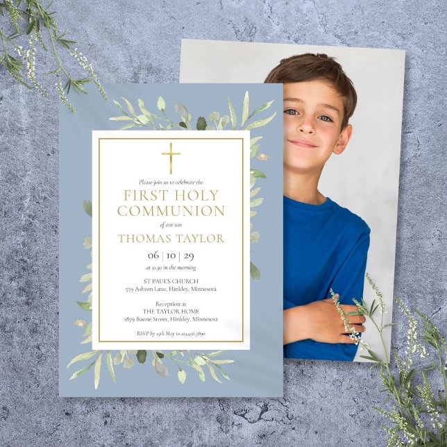Convite Greenery Dusty Blue Primeira Foto da Santa Comunhã (Greenery Dusty Blue First Holy Communion Photo Invitation)