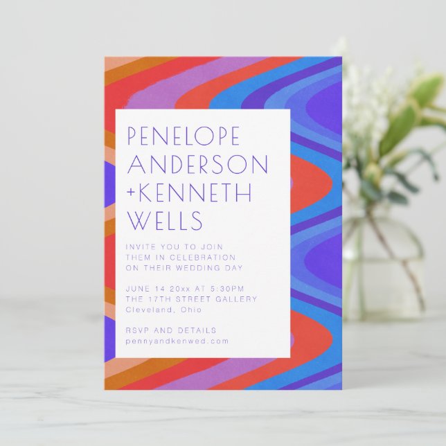 Convite Groovy Curvy Lines Unique Retro Blue Red Casamento (Em pé/Frente)