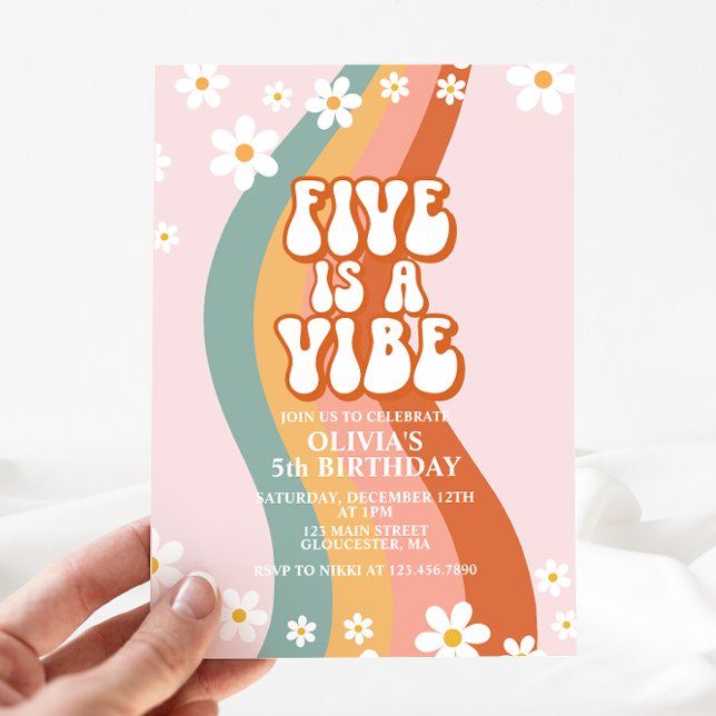 Convite Groovy Five é um Vibe margarida arco-íris 5º anive (Criador carregado)