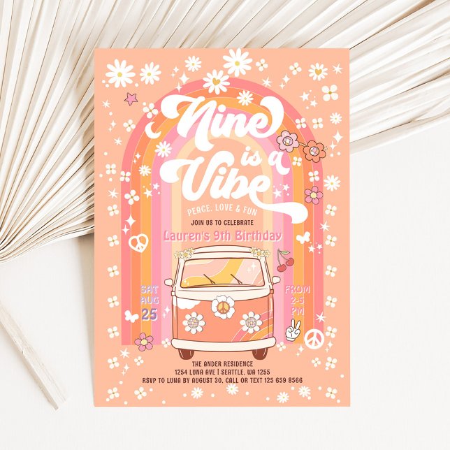 Convite Groovy Nine é um Vibe Van Bus 9º aniversário (Criador carregado)