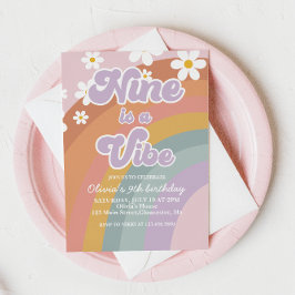 Convite Groovy Nine é uma vibe Retro Arco-íris 9º Aniversá