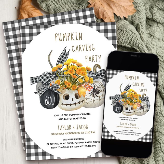 Convite Halloween Pumpkin Carving Party Farmhouse Pumpkins (Halloween Pumpkin Carving Party Invitation with stylish farmhouse plaid and fall flowers)