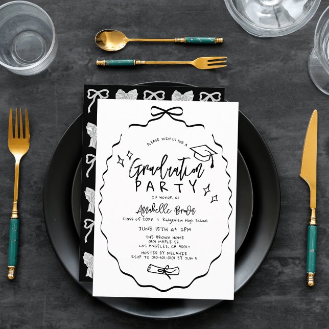 Convite Hand-drawn Black Bow Cap Diploma Graduation Party (Criador carregado)