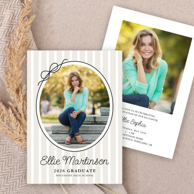 Convite Hand Drawn Bow Photo Graduation Party Invitation (Criador carregado)