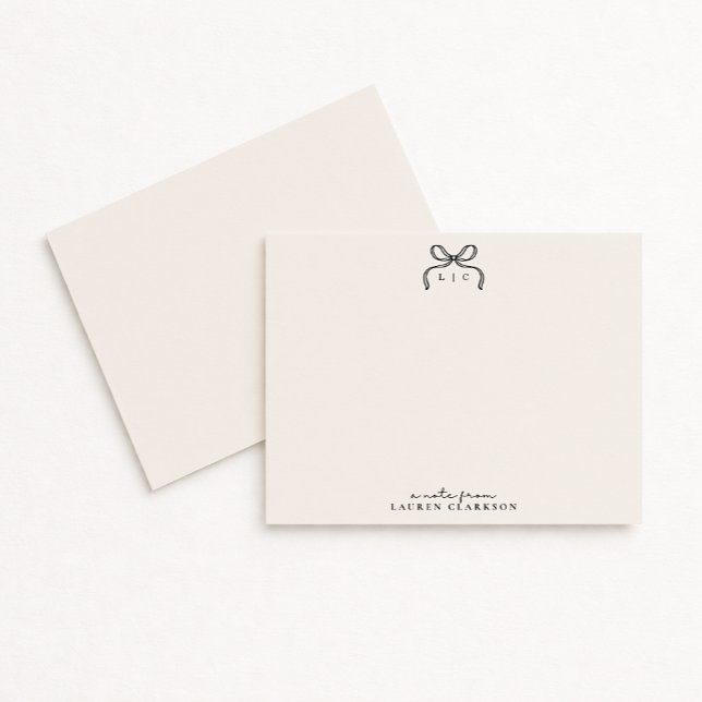 Convite Hand Drawn Ivory and Black Bow Monogram Note Card (Criador carregado)