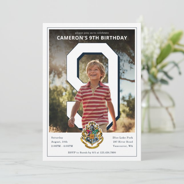 Convite Harry Potter | Hogwarts Crest PhotoPop Birthday (Em pé/Frente)