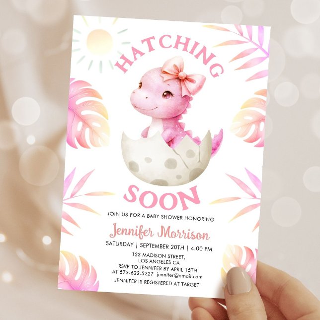 Convite Hatching Soon Dinosaur Baby Shower Girl Pink Dino (Criador carregado)