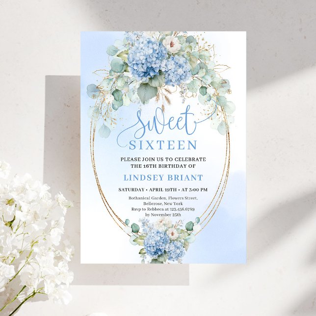 Convite Hidrangea Azul Chic Eucalipto Dourado Aniversário  (Chic Blue Hydrangea Eucalyptus Gold 16th Birthday Invitation)