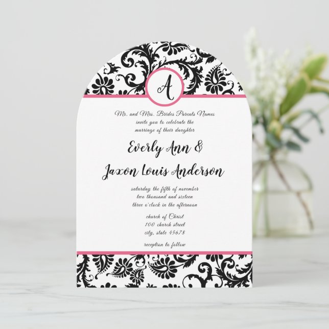 Convite Hot Pink & Black Floral Damask Wedding Invitation (Em pé/Frente)