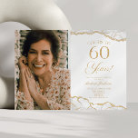 Convite Imagem Dourada branca de Agate 60ª Festa de aniver<br><div class="desc">Esta é uma Imagem Personalizada de Agate Dourado Elegante Foto 60º Convite de aniversário!</div>