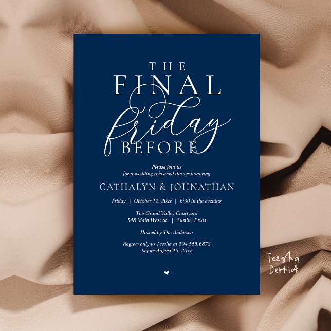 Convite Jantar de Ensaios Clássico “A Última Sexta-Feira A (“The Final Friday Before” Romance Classy Rehearsal Dinner Invitation Card in Navy Blue)