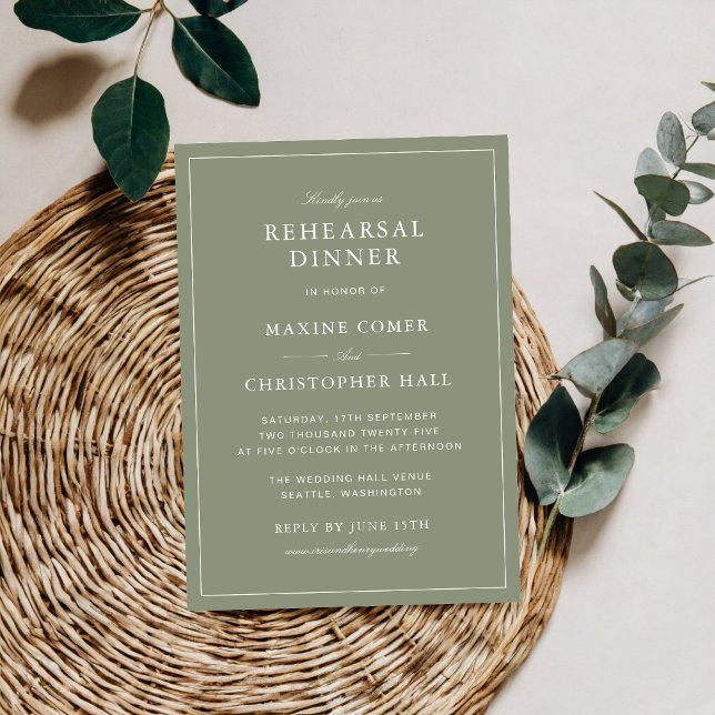 Convite Jantar de Ensaios com Roteiro Clássico em Verde Em (Classic dusty green rehearsal dinner invitations set a warm tone for a memorable gathering.)