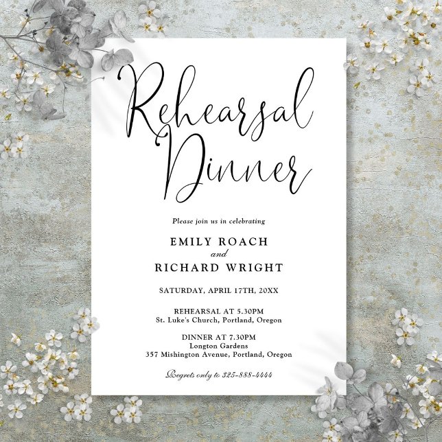 Convite Jantar de Rehearsal Preto e Branco de Letra Elegan (Elegant Script Black And White Rehearsal Dinner Invitation)