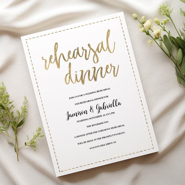 Convite Janto de ensaio para a caligrafia branca simples (Simple white gold calligraphy Rehearsal Dinner)