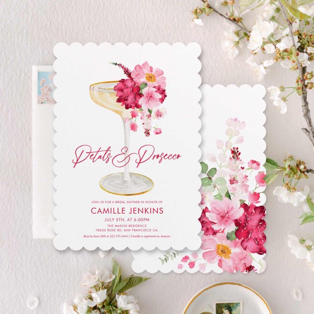 Convite Jardim de Pétalas e Prosecco para Noivas (Petals and Prosecco Pink and Burgundy Floral Bridal Shower Invitation)