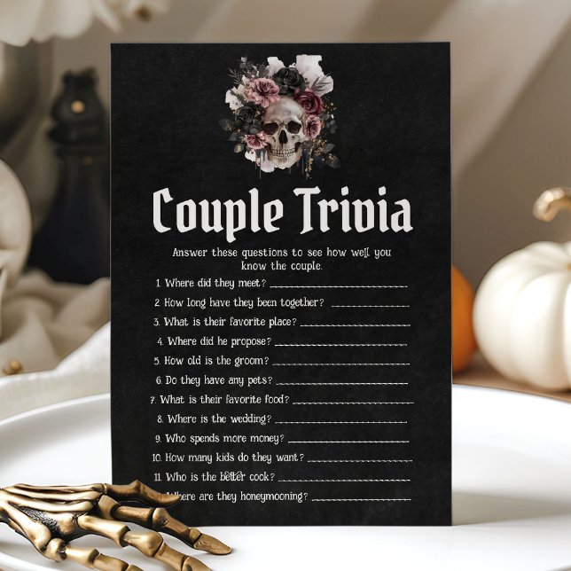 Convite Jogo de Perguntas do Casal Caveira de Halloween pa (Halloween Skull Couple Trivia Bridal Shower Game)