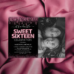 Convite Joint Sweet Sessenta e 16ª Foto de Festa de aniver<br><div class="desc">Moderna junta de 16 convites de festas de aniversários com um fundo preto na moda,  uma foto para você personalizar com seu próprio,  brilho rosa e confete,  doces dezesseis balões de hellio rosa,  e um modelo de celebração dupla que é fácil de personalizar.</div>