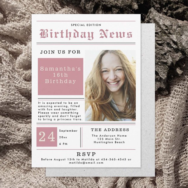 Convite Jornal Aniversário Notícias Rosa Preto 16 Foto (newspaper gazette birthday news sweet 16 invitation girls pink black magazine cover elegant chic)