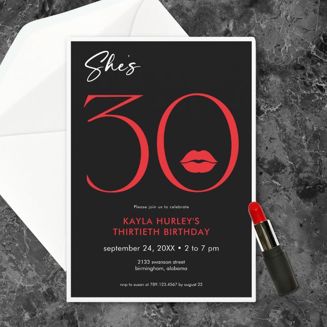 Convite Lábios Vermelhos Mínimos Modernos Ela tem Trinta A (Modern Minimal Red Lips She's Thirty Birthday Invitation)