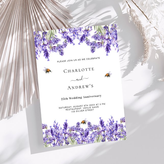 Convite Lavanda de aniversário de casamento de flores roxa (Criador carregado)