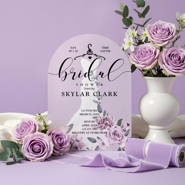 Convite Lavanda Florals Chá de panela de Vestido Branco (Lavender Florals White Wedding Dress Bridal Shower Invitation)