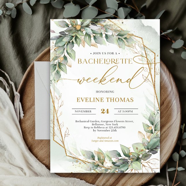 Convite Lavar eucalipto verde Bachelorette Weekend (Modern botanical greenery leaf gold frame bachelorette weekend invitation)