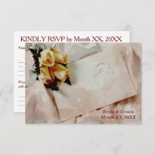 Convite Legant Ivory com RSVP de Casamento de Rosas Amarel