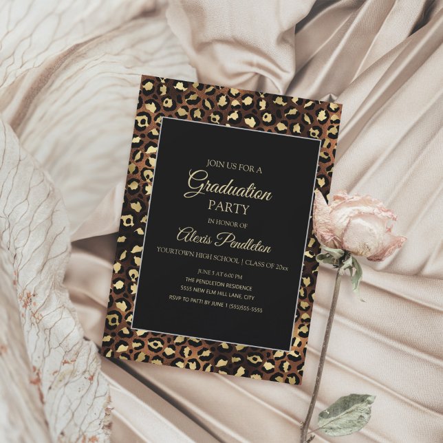 Convite Lepard Cheetah Festa de formatura Dourada (Black and copper leopard print graduation party invitation)