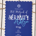 Convite Letra Floral, Bat Mitzvah Flor Selvagem Azul<br><div class="desc">O convite do morcego azul Vintage mitzvah tem lindas flores silvestres como parte da tipografia. Mova, mude a cor e redimensione as flores com a sua inscrição. Altere facilmente a cor de fundo neste simples convite de morcego azul mitzvah. Este modelo de convite de festa de aniversario de meninas é...</div>