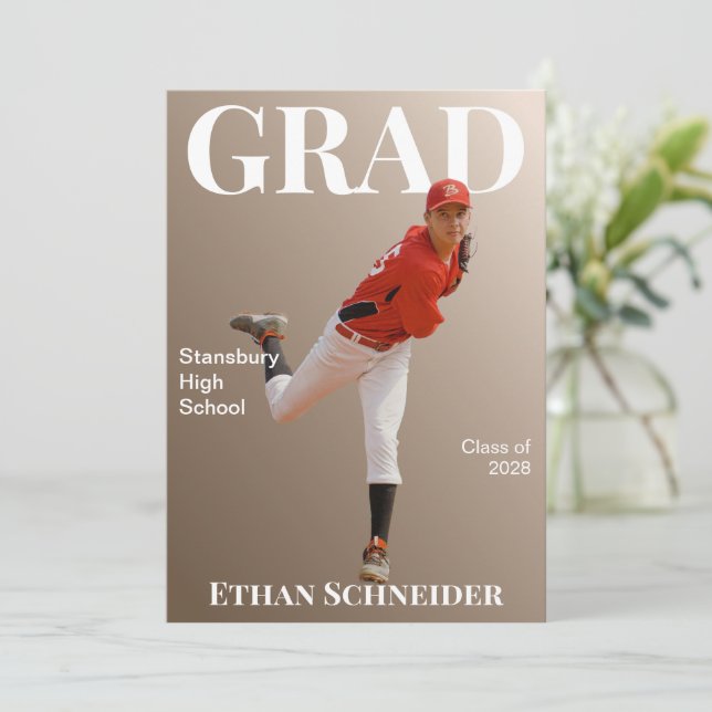 Convite Light Brown Magazine Graduation Announcement Card (Em pé/Frente)