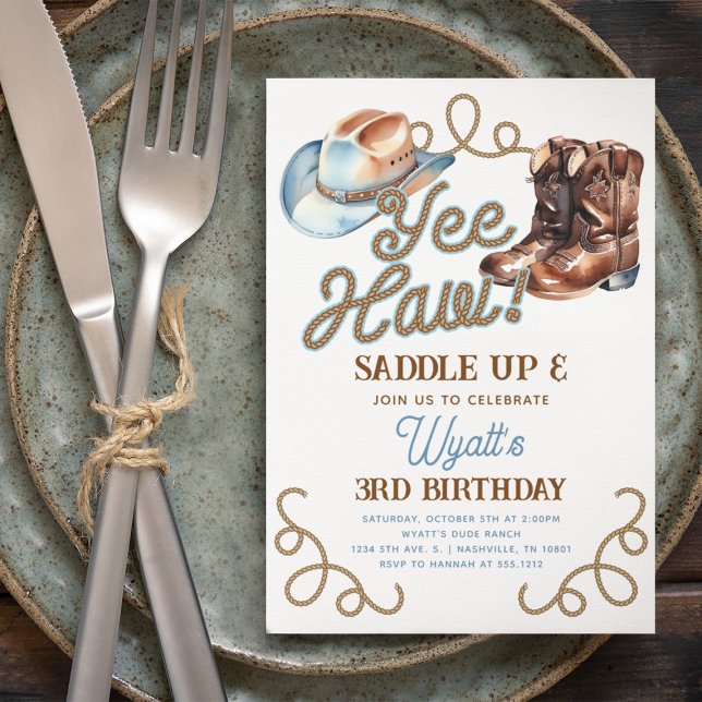 Convite Lindos Bolas de Cowboy Azul Yee Haw Rodeio Anivers (Cute Cowboy Boots Blue Yee Haw Rodeo Birthday Invitation)