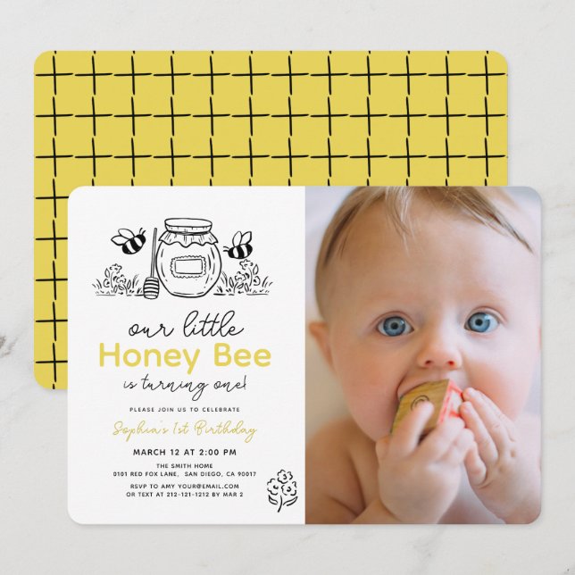 Convite Little Honey Bee Photo Hand-drawn 1st Birthday (Frente/Verso)