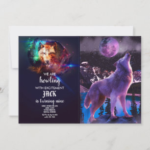 Convite lobo-cinza uivando na floresta