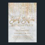 Convite Lúpulo Dourado Látea Pearl Marble Sweet 16<br><div class="desc">Este convite de aniversário glamouroso e luxuoso dos Dezesseis é o design perfeito para o evento especial de sua jovem adolescente. Apresenta uma cortina de borda brilhante, de ouro falso, com tipografia falsa de brilho sobre um fundo elegante de mármore branco. É um elegante, chic, trendy, e moderno design de...</div>