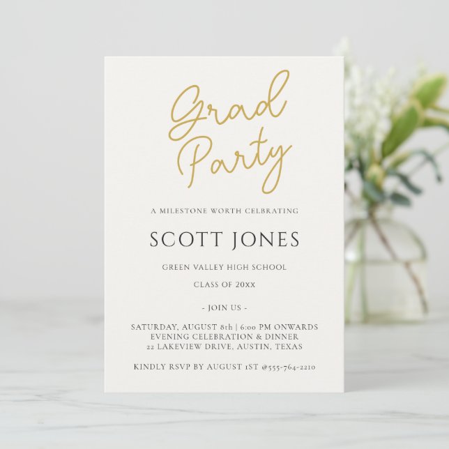 Convite Luxe Gold Script Grad Party Invite (Em pé/Frente)