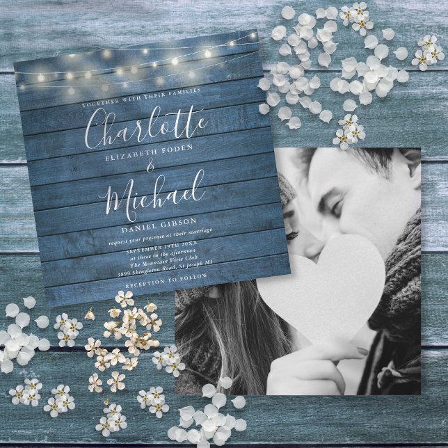 Convite Luzes de Corda de Madeira Rústica Azul Casamento F (Blue Rustic Wood String Lights Wedding Photo Invitation)