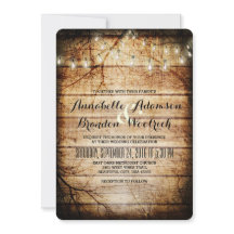 Luzes de corda em árvore, martelo de madeira russa