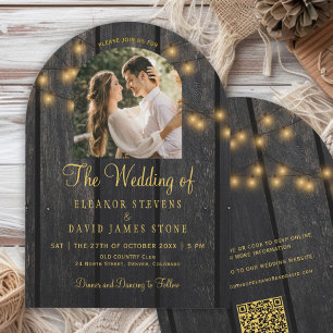 Convite Luzes rústicas de madeira arco QR foto casamento