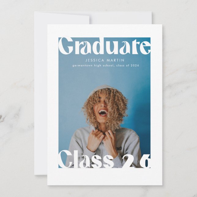 Convite Magazine Inspired Cover Bold Grad Announcement (Frente)