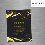 Convite Magnético Aniversário do luxo moderno de ouro negro<br><div class="desc">Um fundo negro. Decorado com restos de ouro falsos. Personalize e adicione seu nome e detalhes da festa.</div>