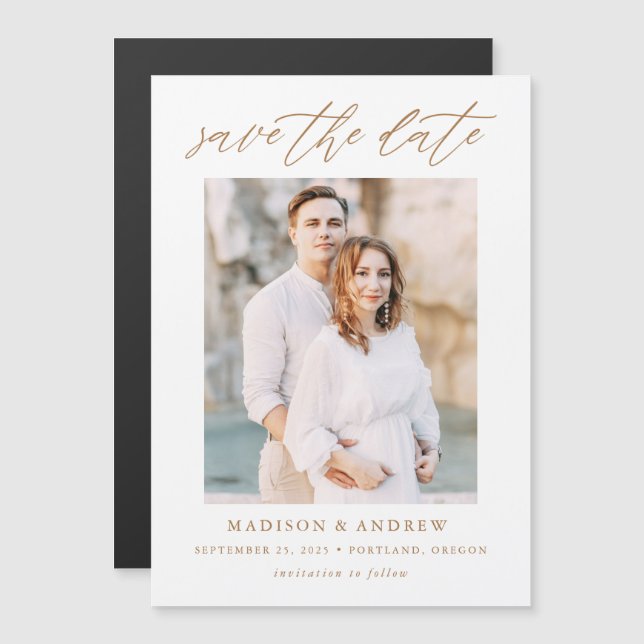 Convite Magnético Foto de Script Elegante Dourado Salvar a Data (Frente/Verso)