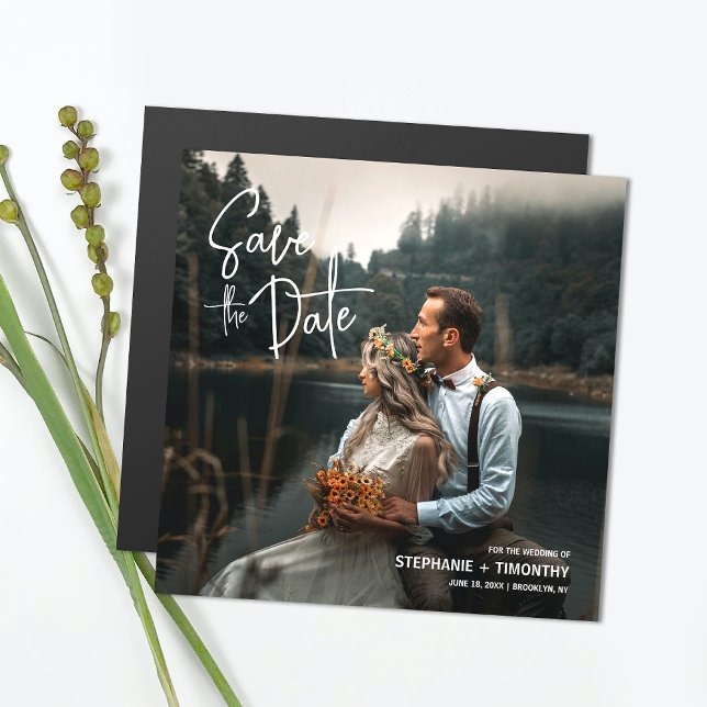 Convite Magnético Foto Moderna Simples Salvar O Casamento De Data (Magnetic invites stick to any metal, ensuring guests remember your special day with ease.)