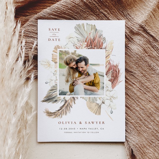 Convite Magnético Palma Seca de Boho e Orquídeas Foto Salvar a Data (Photo save the date magnet featuring a watercolor pampas grass, dried palm, orchids, and anthurium.)