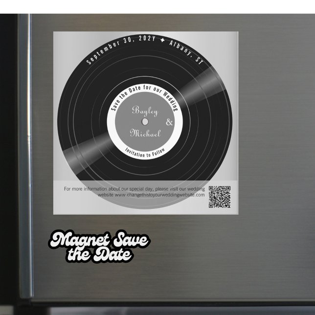 Convite Magnético Retro Vinyl Record Wedding Save the Date Magnet (A simple and elegant retro vinyl record magnet save the date magnetic card)