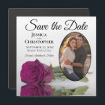 Convite Magnético Rosa do gabinete no casamento branco Salve a foto<br><div class="desc">Estes modernos cartões salve a data magnéticos florais são uma maneira maravilhosa de deixar seus amigos e família saberem sobre seu próximo casamento. Eles apresentam um belo design que é romântico e elegante com um solteiro roxo ou rosa cor-de-rosa magenta, roxo ou magenta, refletindo em uma piscina de água com...</div>